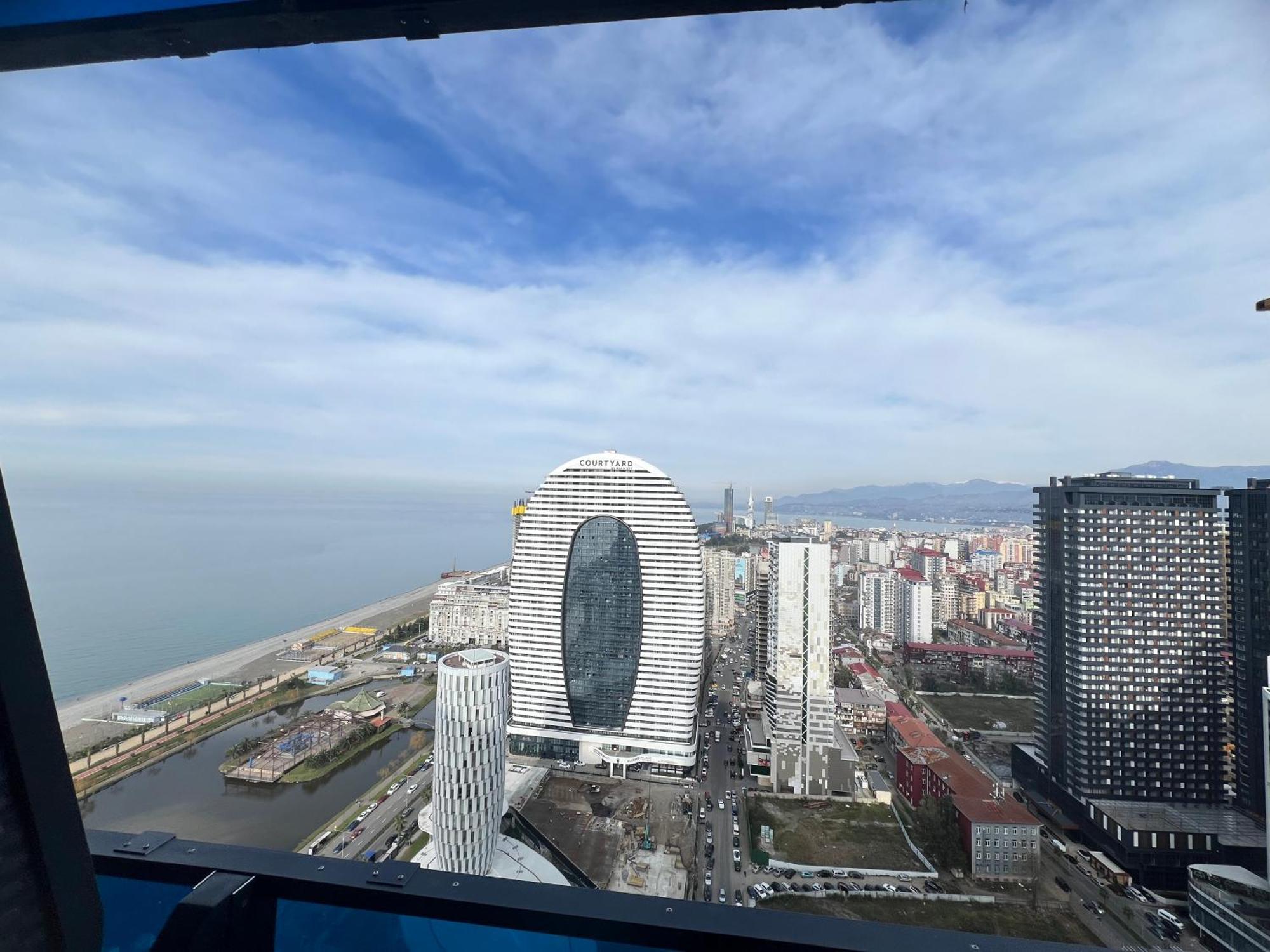 Spend Your Time In Orbi City باتومي المظهر الخارجي الصورة